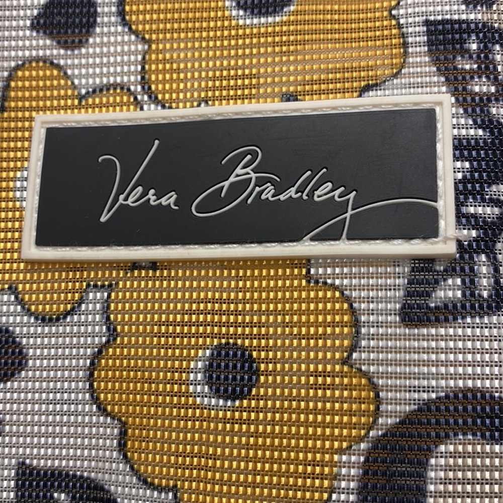 Vera Bradley Mesh Tote In Go Wild Pattern - image 4